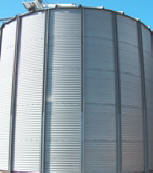 Silo de armezagem de milho